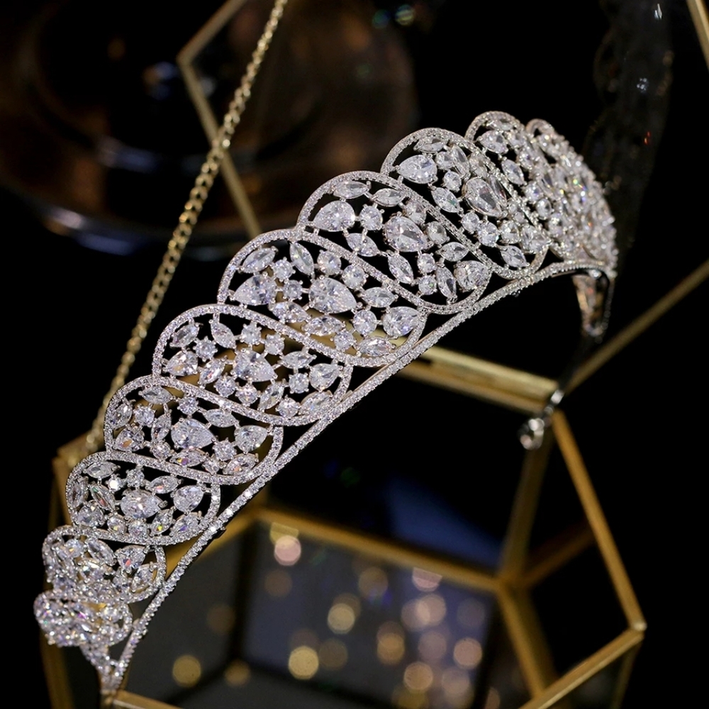 SWAROVSKI CRYSTAL CROWN TIARA